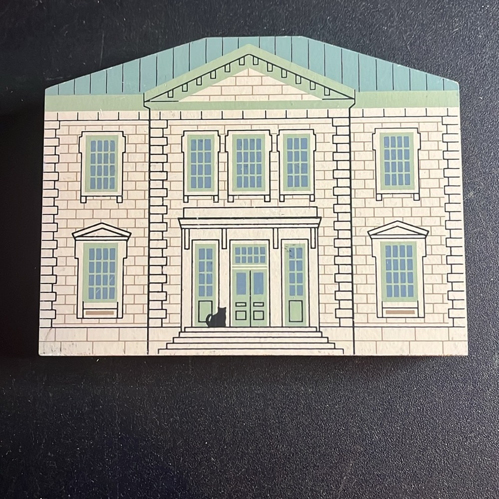 CATS MEOW 1994 Custom House Bath Maine Shelf Sitter